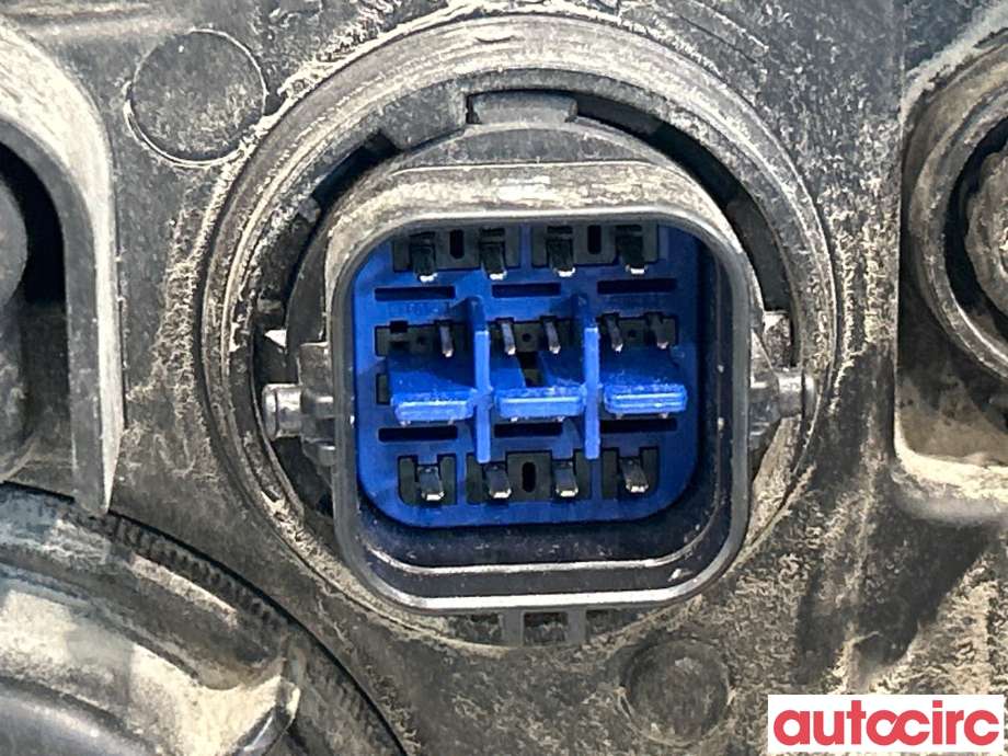 Frontlykt høyre halogen til Hyundai Ioniq 5 2021-->>  (HYUNDAI|92104GI110|)