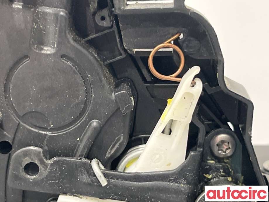 Låsekasse høyre bak til Ford Mondeo 2011-2014 (Type IV, Fase 2)  (FORD|1791418||AM2A-R26412-BA)