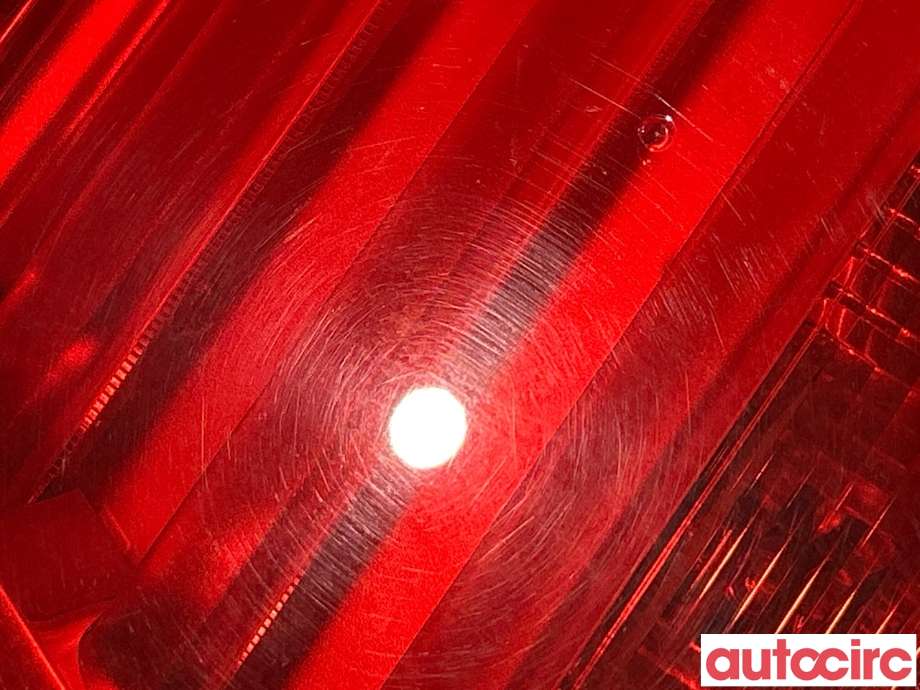 Baklykt høyre indre til BMW 7-Serie 2009-2015 (F01/F02/F03/F04) (F01/F02/F03/F04) (BMW|63217182206||7182206)