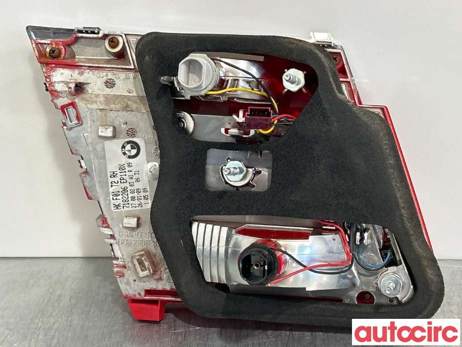 Baklykt høyre indre til BMW 7-Serie 2009-2015 (F01/F02/F03/F04) (F01/F02/F03/F04) (BMW|63217182206||7182206)