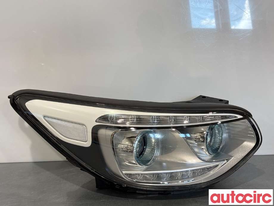 Frontlykt venstre halogen til Kia Soul, 2014-2019 (Type II) (KIA|92101E40101D)