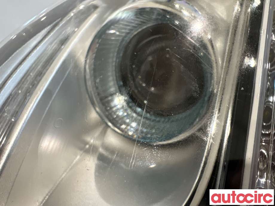Frontlykt venstre halogen til Kia Soul 2014-2019 (Type II) (KIA|92101E40101D|)