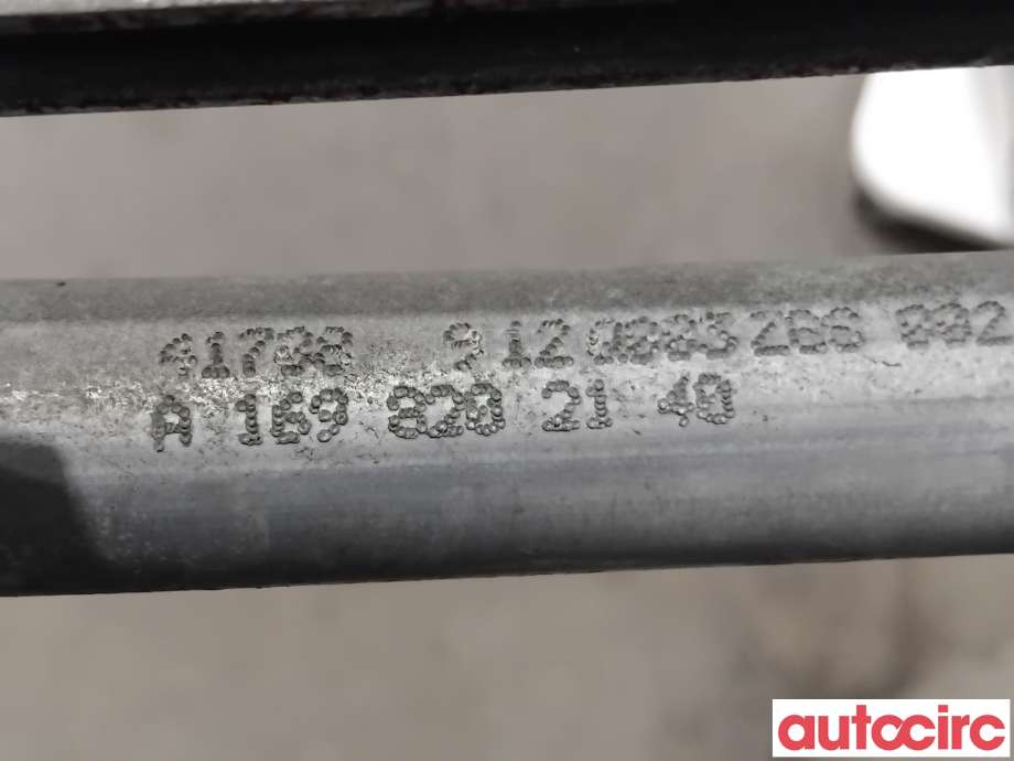 Viskermotor frontrute til Mercedes B-Klasse 2008-2011 (Fase 2) (W245) (W245) (MERCEDES|A1698202140|405127)