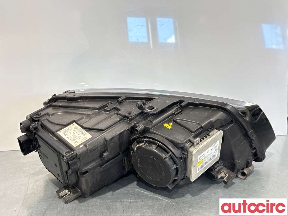 Frontlykt venstre halogen til Audi A8 2010-2013 (Type III, Fase 1)  (AUDI|4H0941029M|1EX010192-11|4H0941029BM)