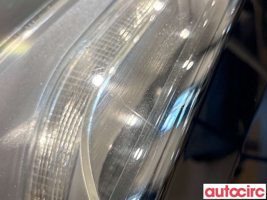 Frontlykt venstre halogen til Audi A8 2010-2013 (Type III, Fase 1)  (AUDI|4H0941029M|1EX010192-11|4H0941029BM)