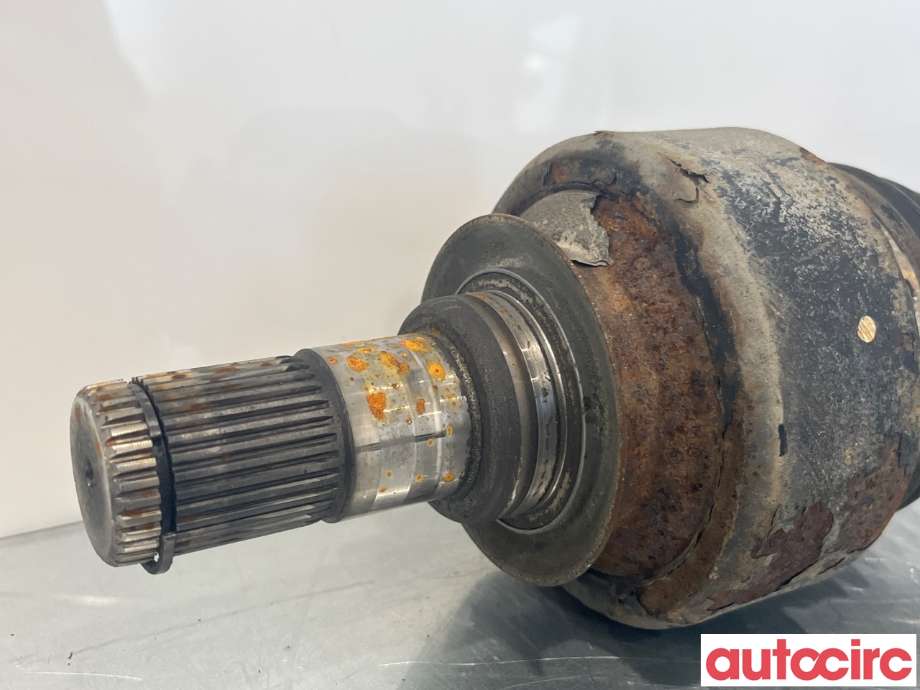 Drivaksel høyre bak til Mercedes GL 2006-2012 (X164) (X164) (MERCEDES|A1643501810)