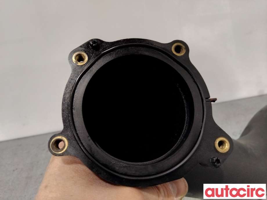 Turbo rør til Mercedes E-Klasse 2013-2016 (Fase 2) (W212) (W212) (MERCEDES|A6510900242||A6510903842)