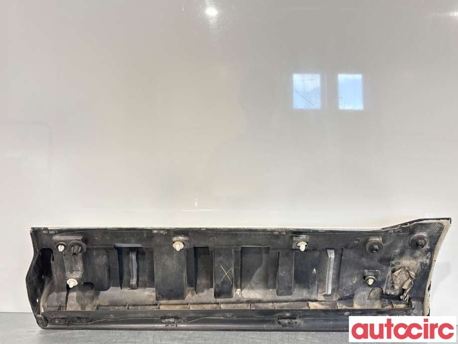 Diverse deler til Land Rover Range Rover 2013-->> (Type IV)  (LAND-ROVER|LR044134|DK62-274A48-B|LR125992)