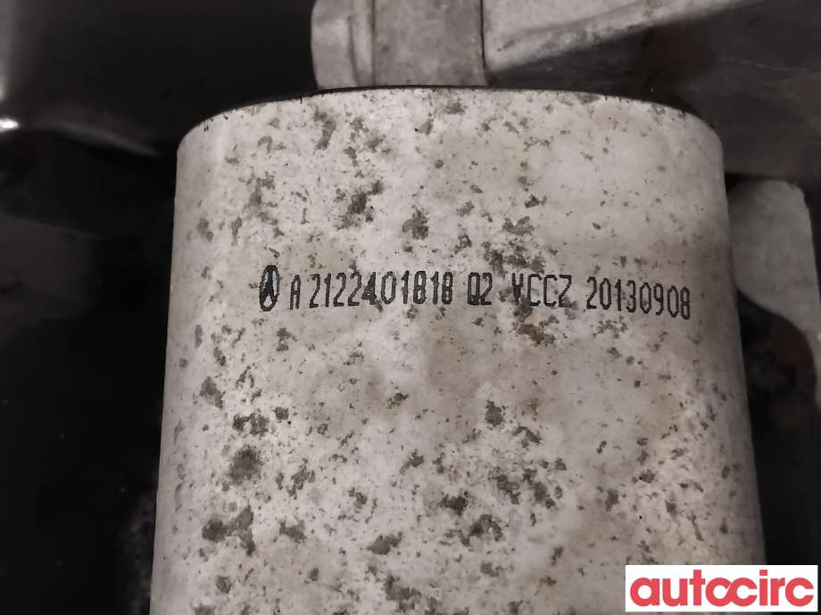 Motorfeste til Mercedes E-Klasse 2013-2016 (Fase 2) (W212) (W212) (MERCEDES|A2122401818|)