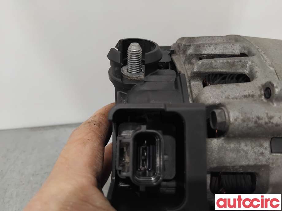 Dynamo til Ford Mondeo 2014-2019 (Type V, Fase 1)  (FORD|2380382|FG18T114|DS7T-10300-KD)