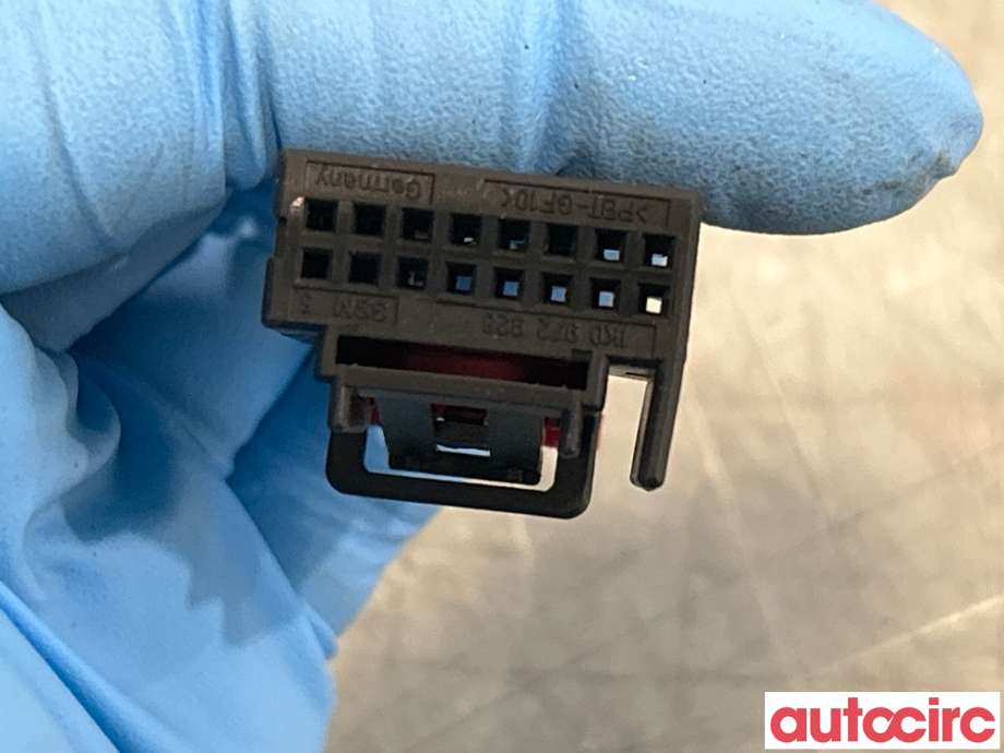 Speil høyre til Audi A6 2005-2008 (Type III, Fase 1) (C6) (C6) (AUDI|4F1858532J|)