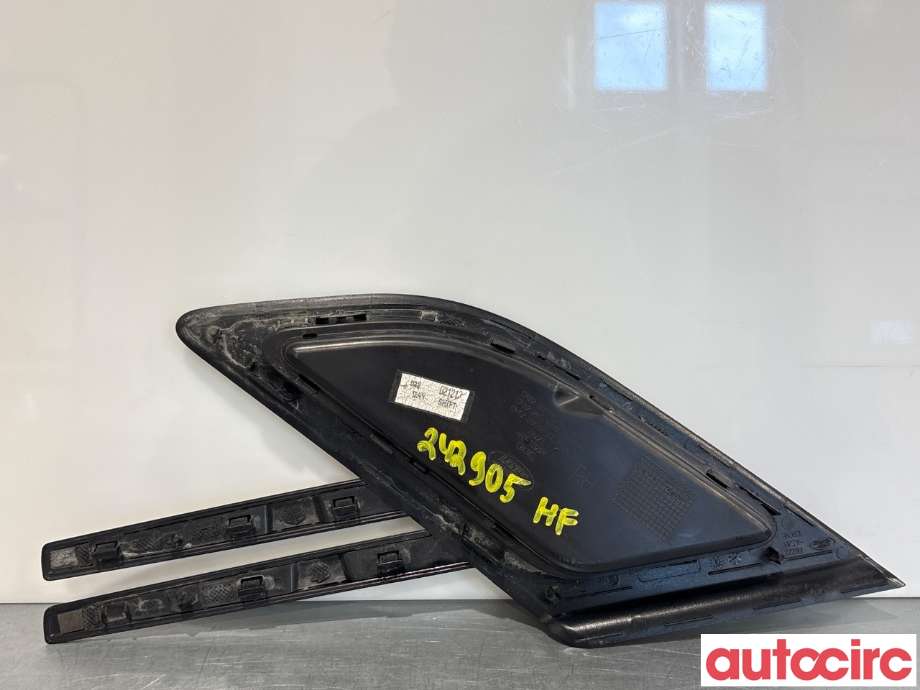 Diverse deler til Land Rover Range Rover 2013-->> (Type IV)  (LAND-ROVER|LR053795|DK62-280B10-AC|LR106234)
