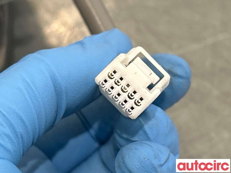 Speil venstre til Toyota Hilux 2006-2011 (TOYOTA|879400K062|)