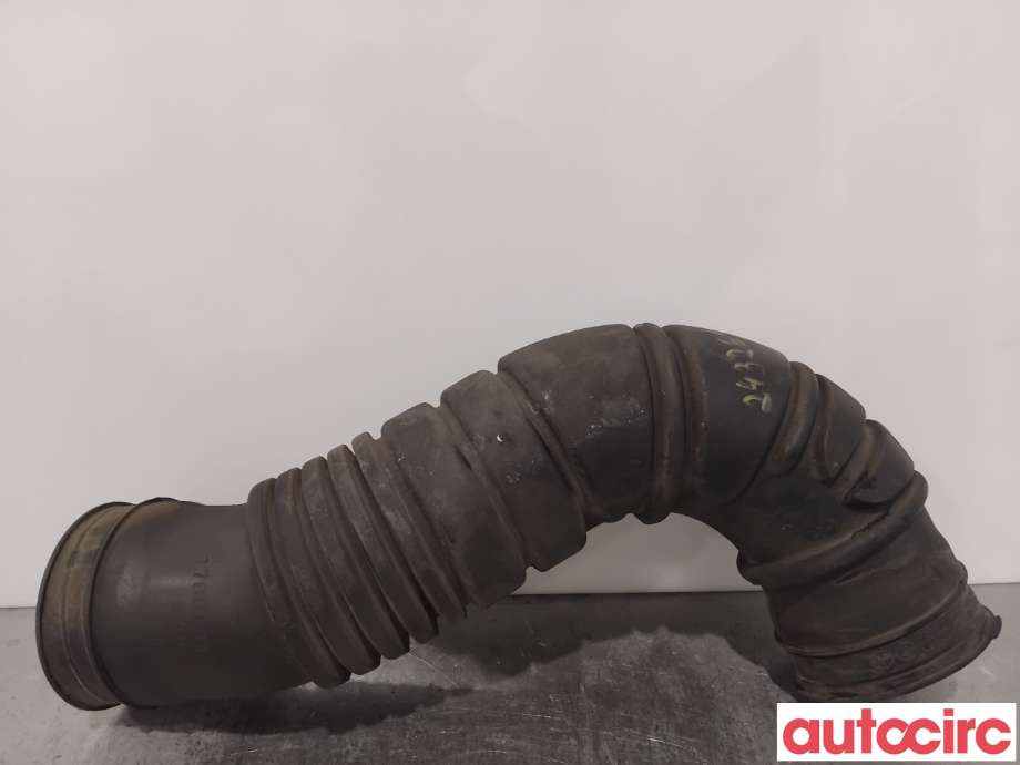 Luftslange innsug til Toyota Hilux 2006-2011 (TOYOTA|178810L110||17881-0L110)