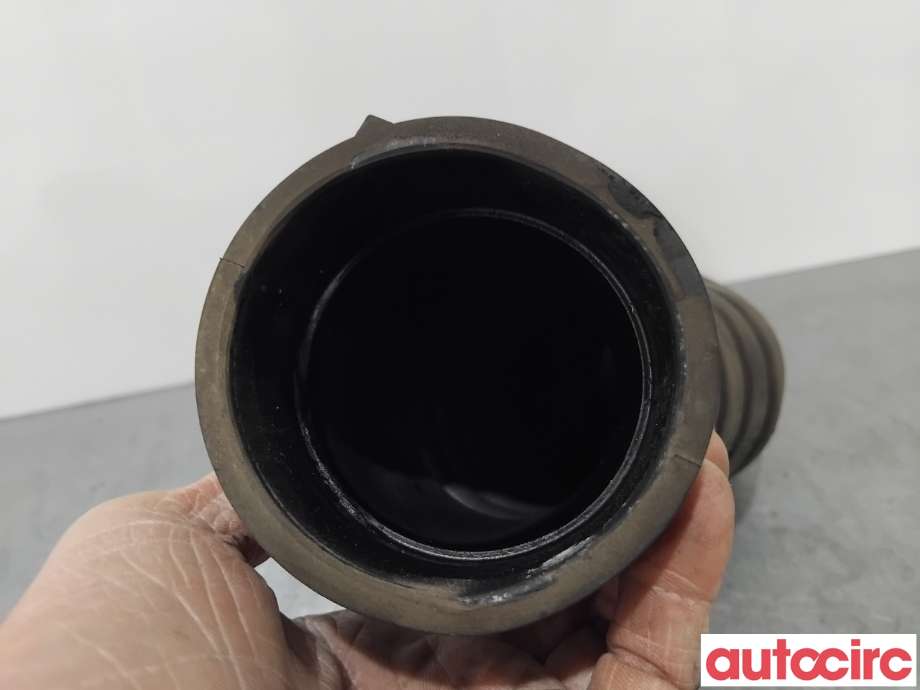 Luftslange innsug til Toyota Hilux 2006-2011 (TOYOTA|178810L110||17881-0L110)