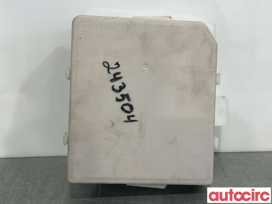 Sikringsboks til Nissan Navara 2005-2010 (Fase 1) (D40) (D40) (NISSAN|284B6EB300|)
