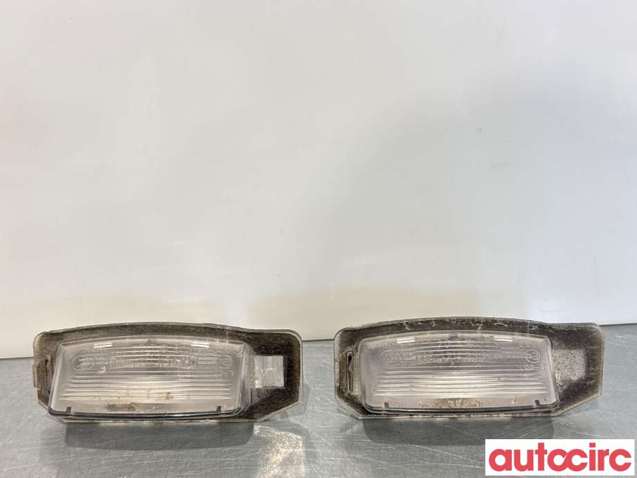 Skiltlys til Mitsubishi Outlander 2010-2012 (Type II, Fase 2) (MITSUBISHI|8341A009|)