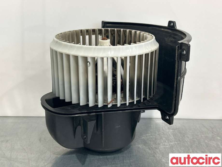 Varmeapparat motor til VW Amarok 2016-2022 (Type I, Fase 2) (VOLKSWAGEN|2H1820021C|)