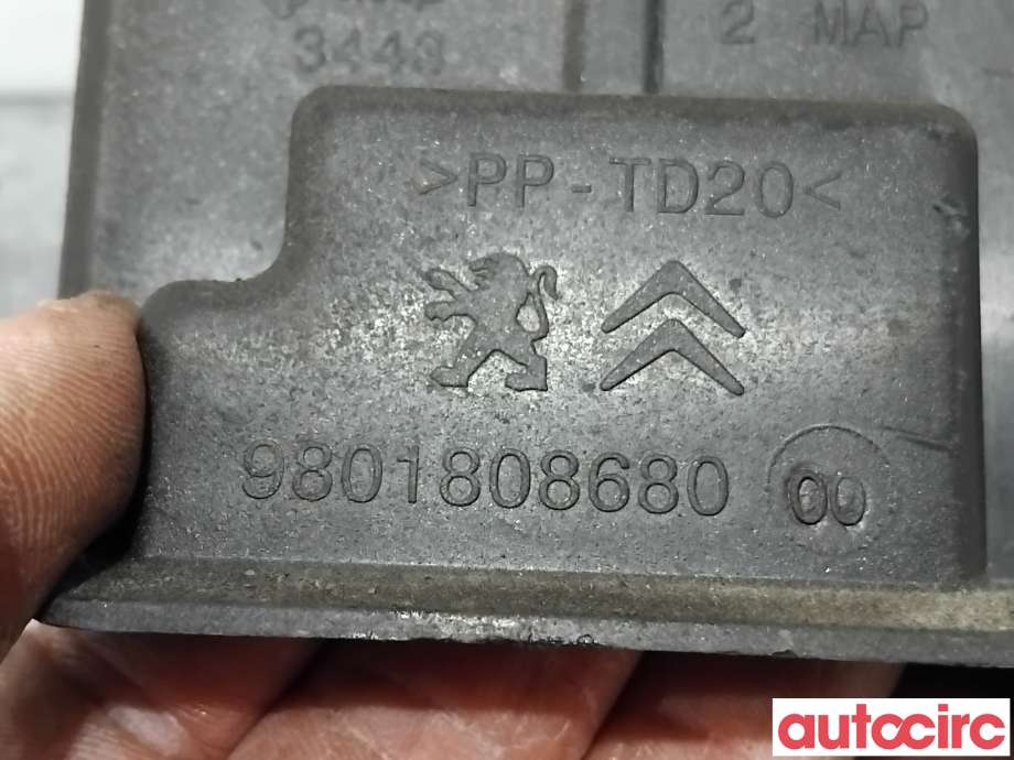 Diverse deler til Peugeot 2008 2013-2019 (Type I)  (PEUGEOT|9801808680|)