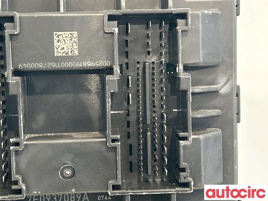 Styreenhet comfort (BCM) til VW Amarok 2016-2022 (Type I, Fase 2)  (VOLKSWAGEN|7E0937090B||7E0937089A)