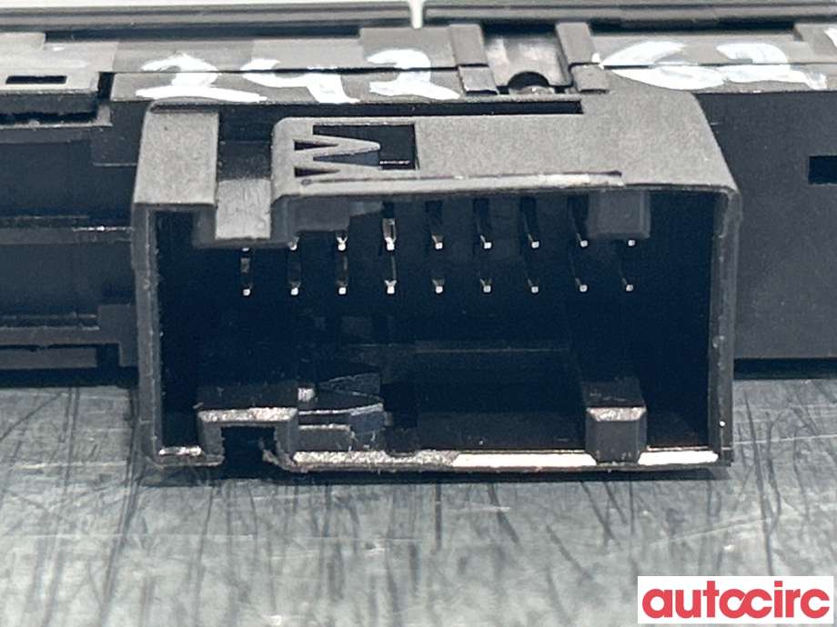 Bryter diverse til VW Tiguan 2011-2016 (Type I, Fase 2) (VOLKSWAGEN|5N0927553||5N1927132BD)