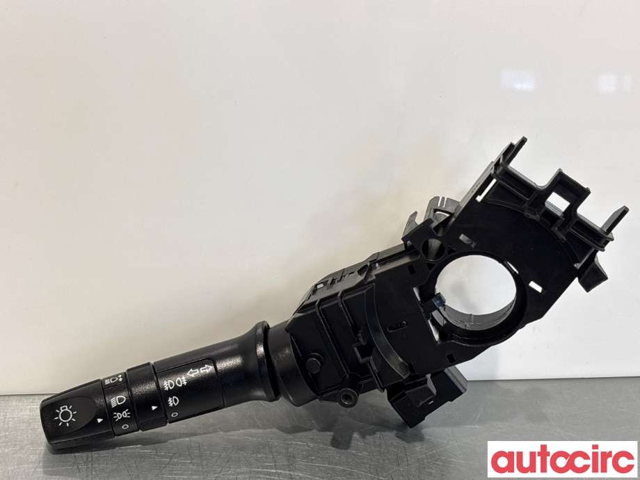 Bryter blink til Hyundai i20, 2009-2014 (Type I)  (HYUNDAI|934101J200)