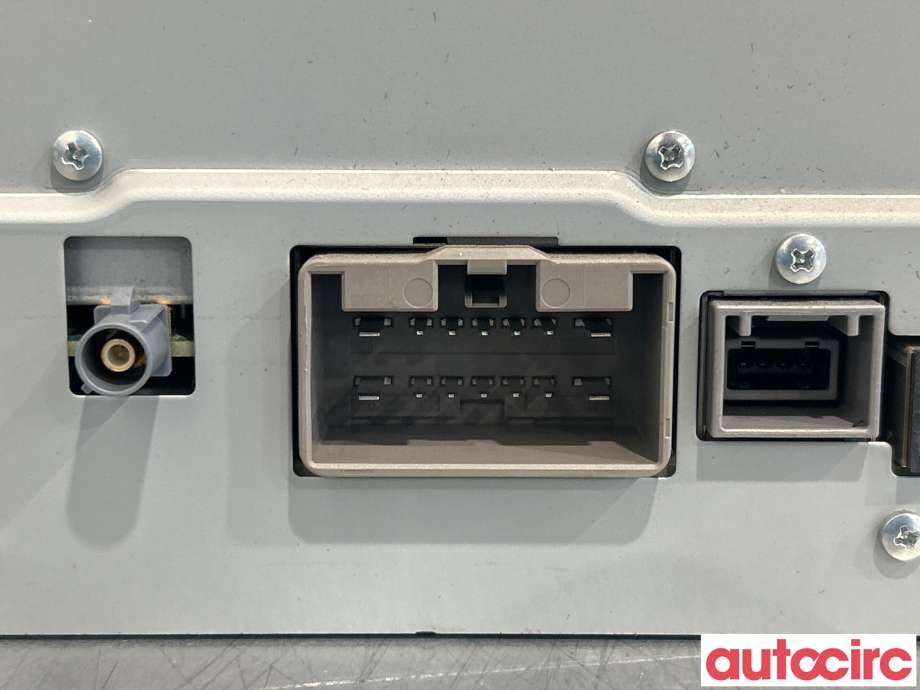 Bilstereo til Land Rover Range Rover 2013-->> (Type IV)  (LAND-ROVER|LR083311|LR056218|CF6N18C815HG)