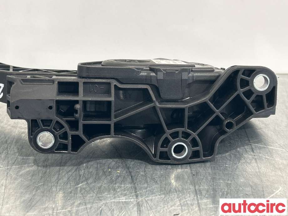Pedal gass til Land Rover Range Rover 2013-->> (Type IV)  (LAND-ROVER|LR046109|LR037837|CK5M9N736AA)
