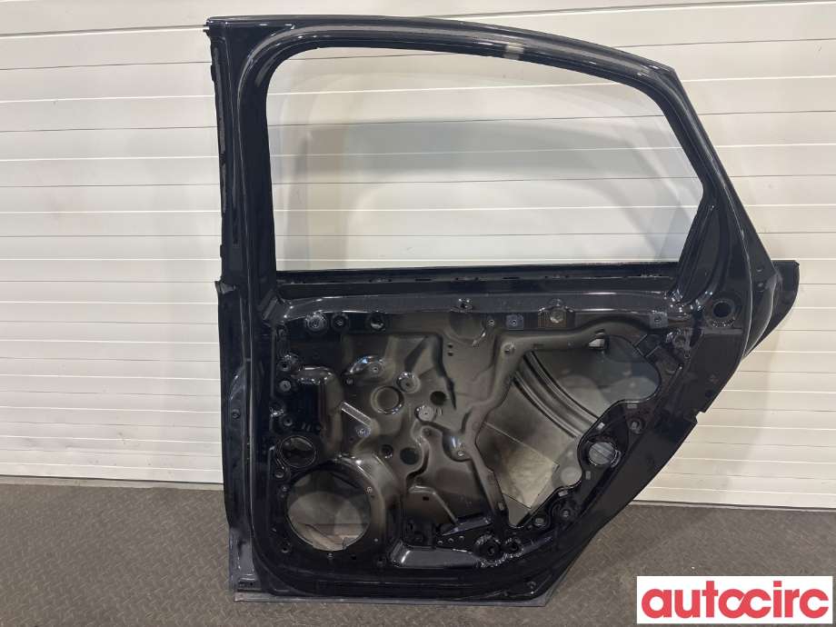 Dør høyre bak til Audi A8 2010-2013 (Type III, Fase 1)  (AUDI|4H0833052C)