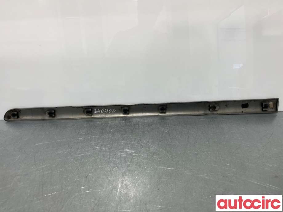 Lister til Peugeot 5008 2010-2017 (Type I)  (PEUGEOT|8545JC||96849089XT)