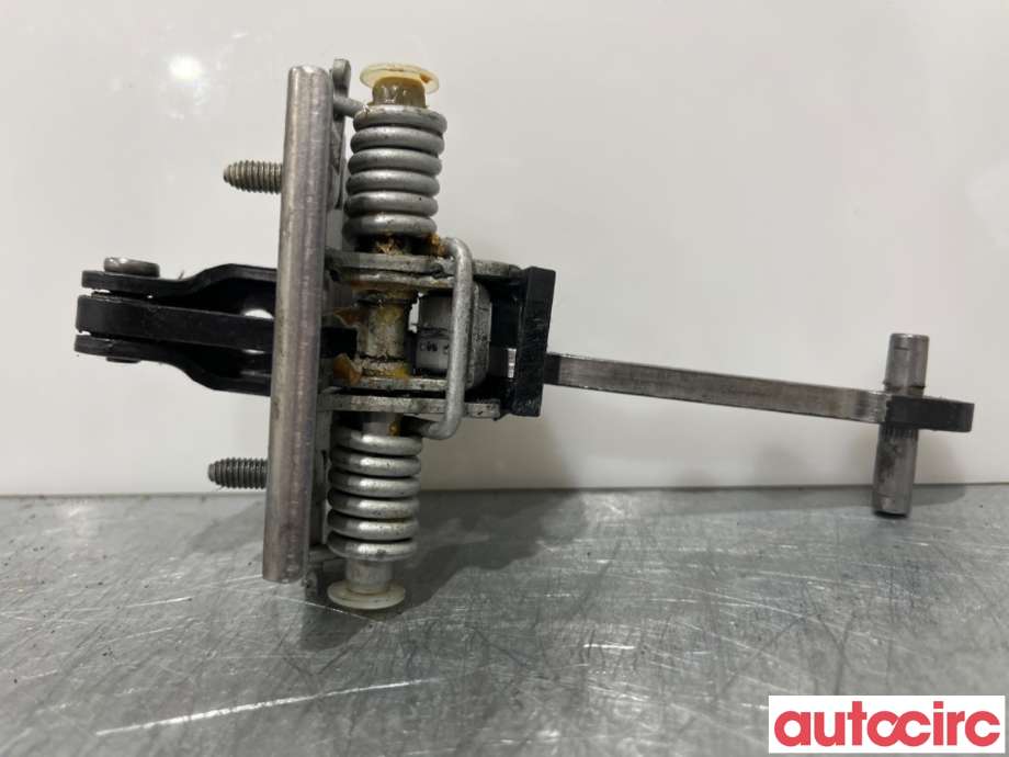 Dørstopper til Peugeot 5008 2010-2017 (Type I)  (PEUGEOT|9181Q2|)