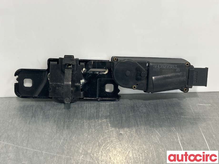 Baklukelås til Audi A8, 2010-2013 (Type III, Fase 1)  (AUDI|4H0827383A)
