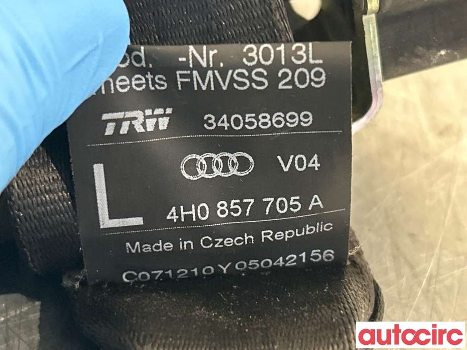 Sikkerhetsbelte foran venstre til Audi A8 2010-2013 (Type III, Fase 1)  (AUDI|4H0857705A|)