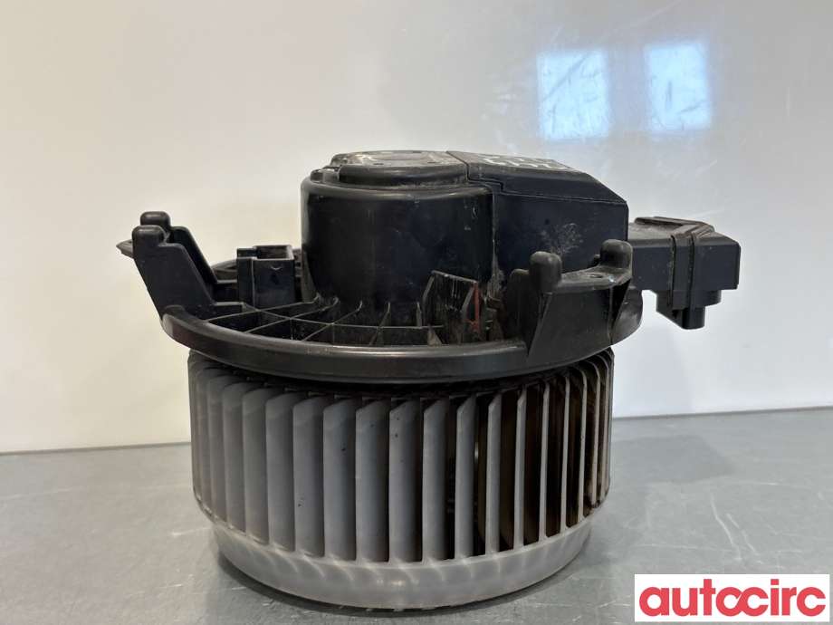 Varmeapparat motor til Toyota Hilux 2006-2011  (TOYOTA|871030K091|AE272700-5151|871030K092)