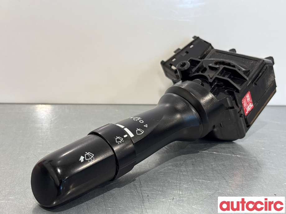 Bryter visker til Toyota Hilux 2006-2011  (TOYOTA|8465206220|)
