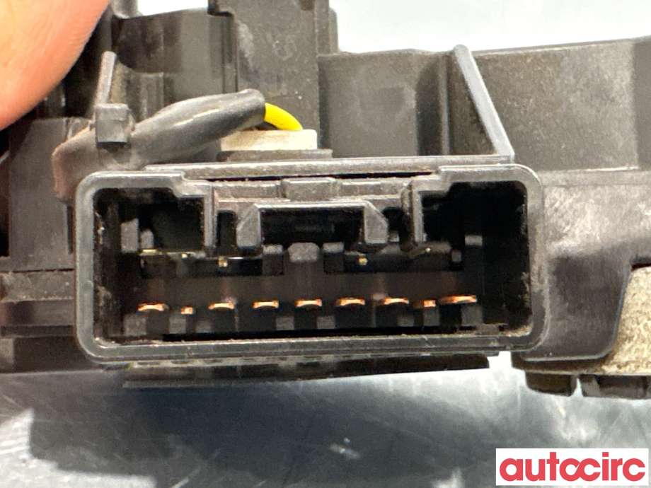 Bryter blink til Toyota Hilux 2006-2011 (TOYOTA|8414052170||841400D081)