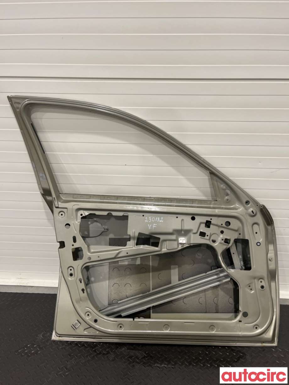 Dør venstre foran til BMW 5-Serie 2003-2010 (E60/E61) (E60/E61) (BMW|41515A2A3A5|)