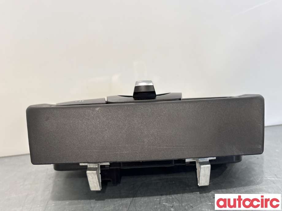 Bryter lys til BMW 2-Serie 2014-2021 (F22/F23) (F22/F23) (BMW|61315A25462|34731601-08|9865819)