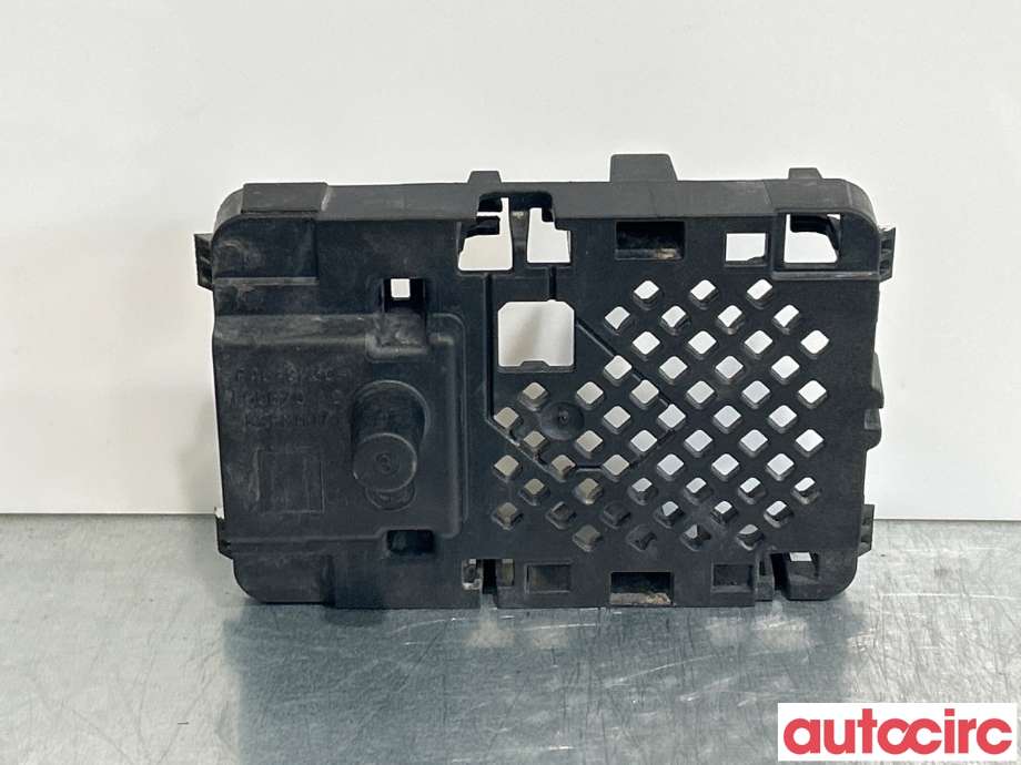 Diverse deler til BMW X1, 2022-->> (U11) (U11) (BMW|66315A01CF7)