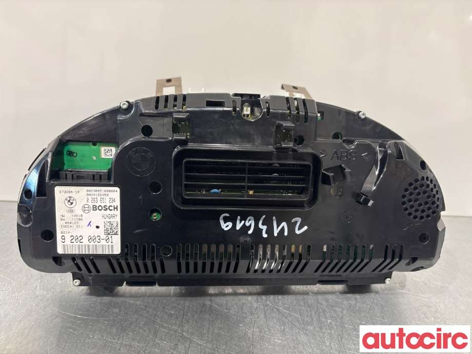 Instrumentpanel til BMW 7-Serie 2009-2015 (F01/F02/F03/F04) (F01/F02/F03/F04) (BMW|62108795128|0263651234|62109202003)