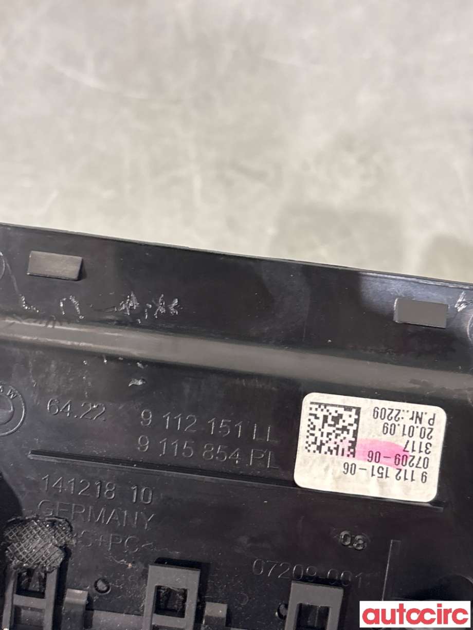 Dashbord friskluftdyse til BMW 7-Serie 2009-2015 (F01/F02/F03/F04) (F01/F02/F03/F04) (64229112151|)