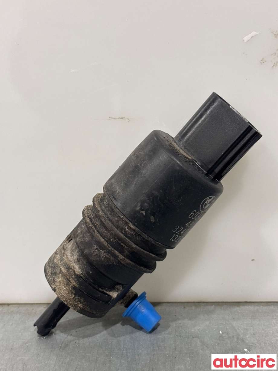 Spylerpumpe foran til BMW 7-Serie 2009-2015 (F01/F02/F03/F04) (F01/F02/F03/F04) (BMW|67126934160|)