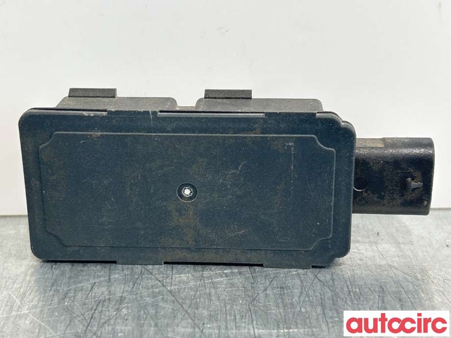 Antenne forsterker til BMW X1 2022-->> (U11) (U11) (BMW|61355B4E029||5A707E1)