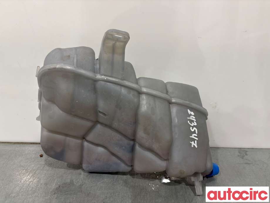 Ekspansjonstank til Audi A8, 2010-2013 (Type III, Fase 1)  (AUDI|4H0121403M)