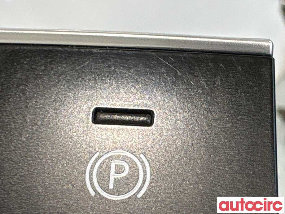 Bryter elektrisk håndbrekk/parkbrems til Mazda MX-30 2020-->>  (BDGF-66-EP0A|)
