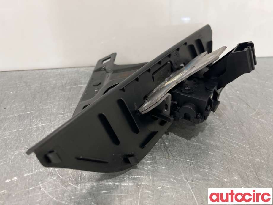 Baklukelås til Ford Kuga 2008-2012 (Type I)  (FORD|1743700||8V41-S44A266-AE)