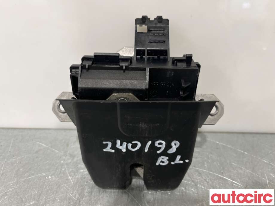 Baklukelås til Ford Kuga 2008-2012 (Type I)  (FORD|1930055||8M51-R442A66-CA)