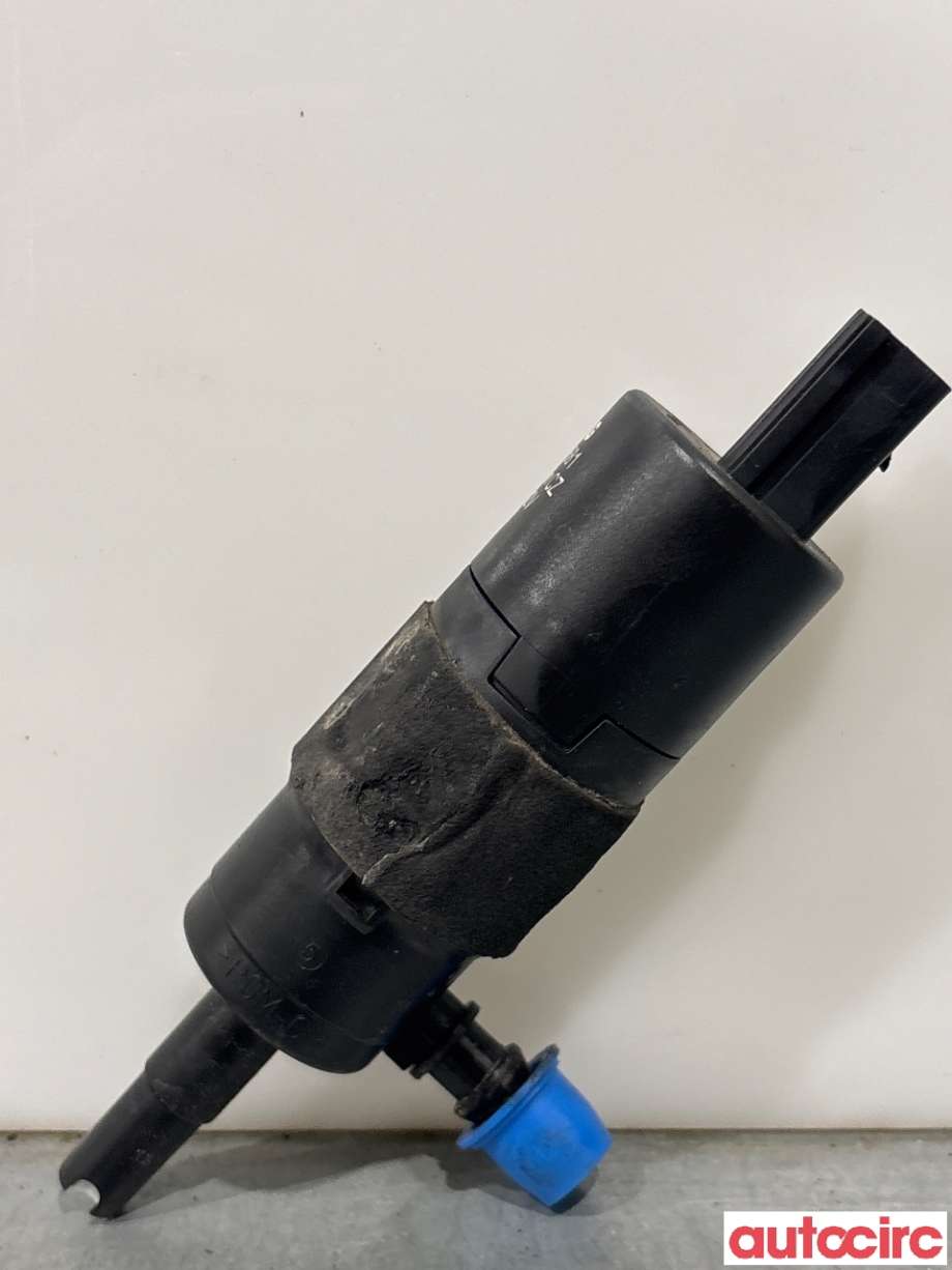 Spylerpumpe til Audi A8, 2010-2013 (Type III, Fase 1)  (AUDI|3B7955681)