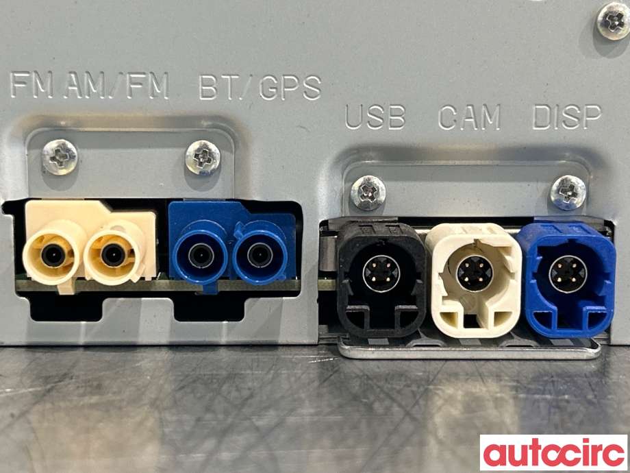 Bilstereo navigasjon til Mercedes C-Klasse 2014-2018 (Fase 1) (W205) (W205) (MERCEDES|A2059000241||A2059008917)