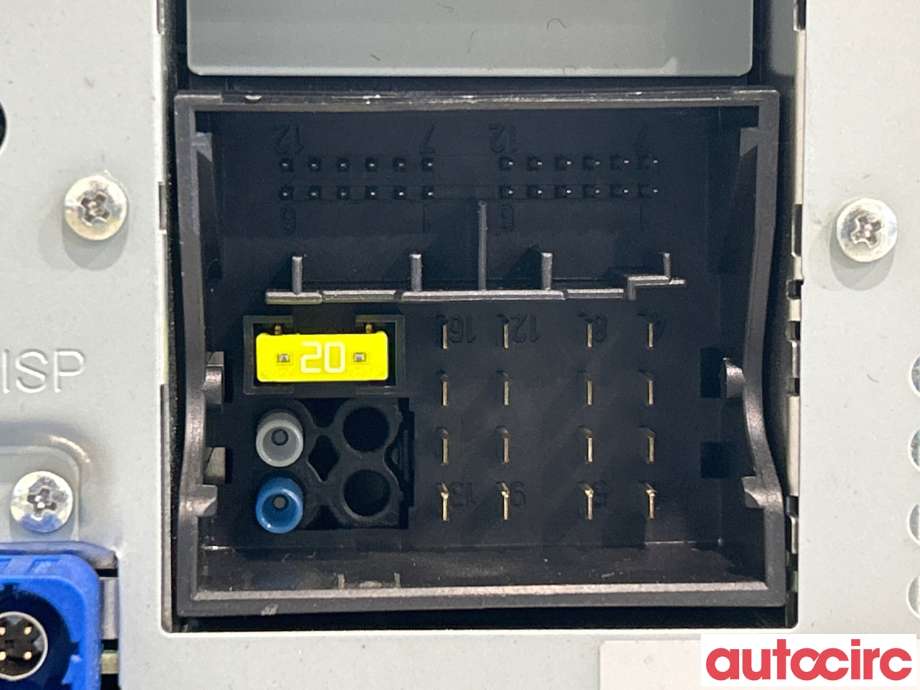 Bilstereo navigasjon til Mercedes C-Klasse 2014-2018 (Fase 1) (W205) (W205) (MERCEDES|A2059000241||A2059008917)